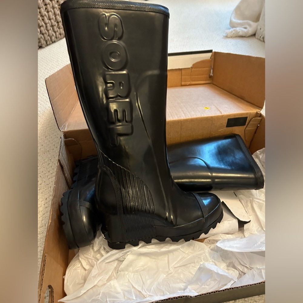 Sorel Joan of Rain wedge tall gloss boots